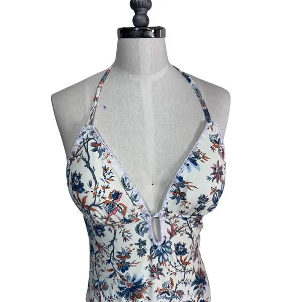 Cupshe M Cream Floral One Piece Swimsuit Halter Neck Crochet Trim Beach Swim New - Image 6