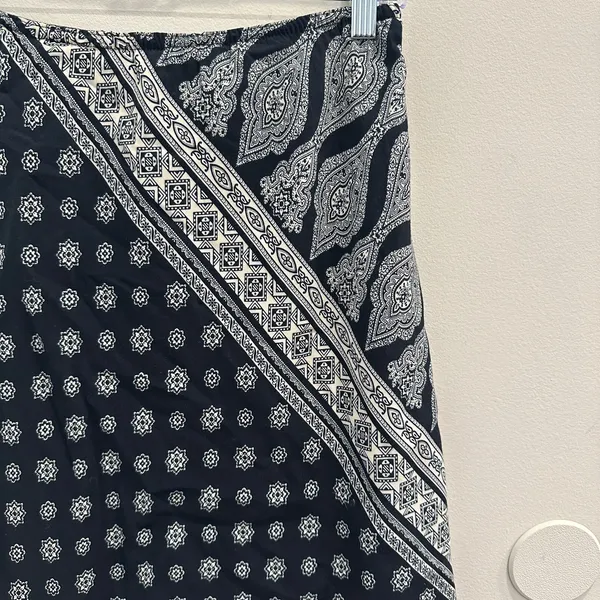 VTG Y2K L'Amadei D.P. Altomonte Black Cream Bandana‎ Print Slip Skirt Boho Small - Image 3