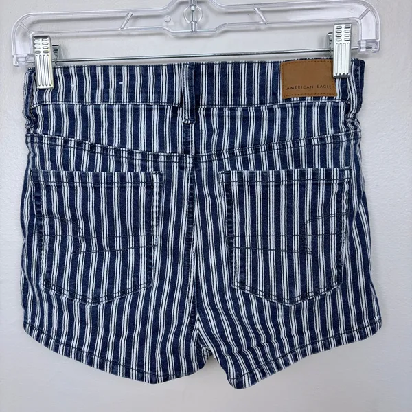 American Eagle Outfitters Womens High‎ Waisted Striped Denim Shorts Size 0 - Image 3