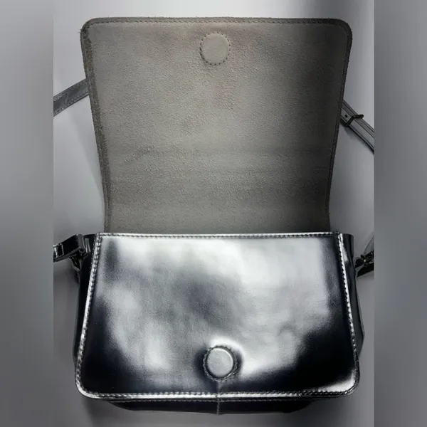 MADEWELL The Toggle‎ Flap Crossbody Bag in Specchio Leather - Silver - Image 6