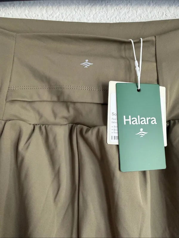 Halara SoftlyZero Airy Super High Waisted Instant-Cool Shorts w/Pockets, Size L - Image 8