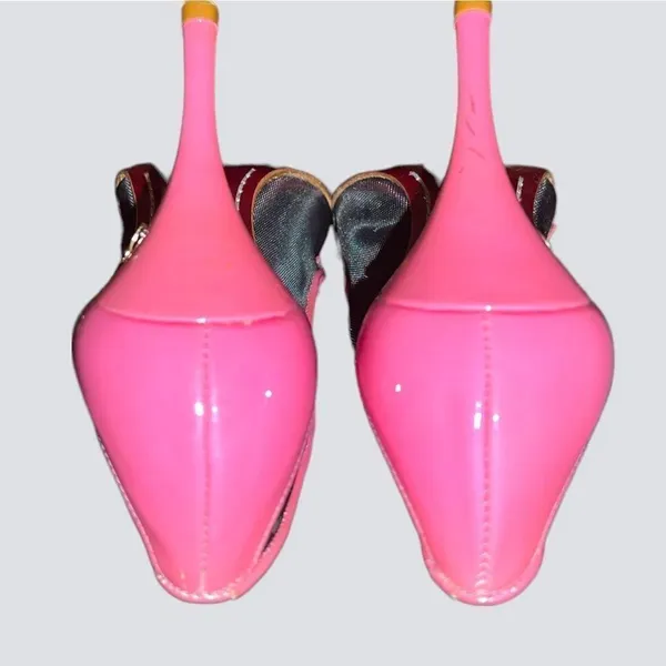 Stuart Couture gorgeous unique pink patten leather heels with black mesh… - Image 14