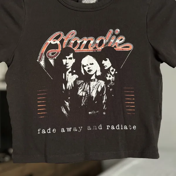 Blondie Chop Tee XS - Image 2