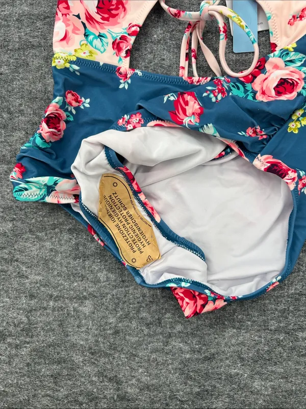 Cupshe Women’s Floral One-Piece Swimsuit - Pink & Blue Size Large - Image 9