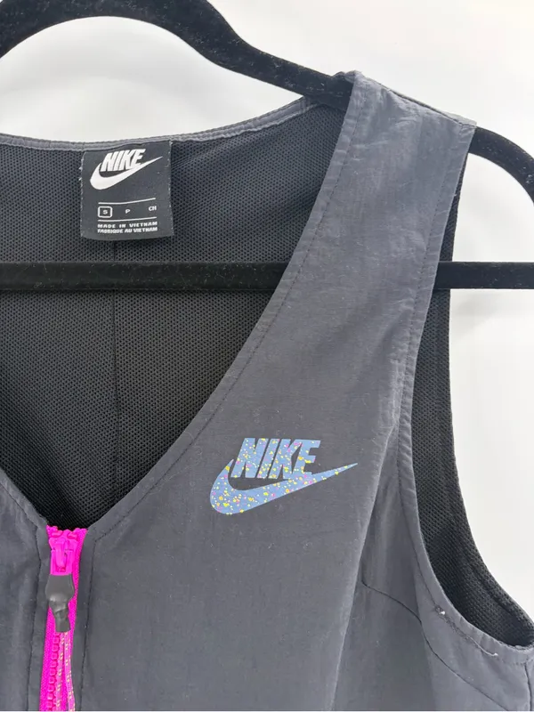 Nike Icon Clash Romper Nylon Utility Dress Zip Dark Gray Pink activewear small - Image 3