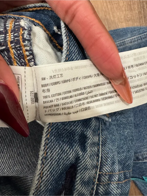 Abercrombie And Fitch Mid Rise The Slouchy Jean - Image 10
