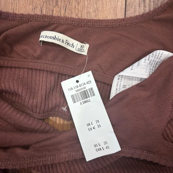 Abercrombie & Fitch Ribbed Crop Tank Top Brown XS Built in Bra Soft Knit NWT - Image 5