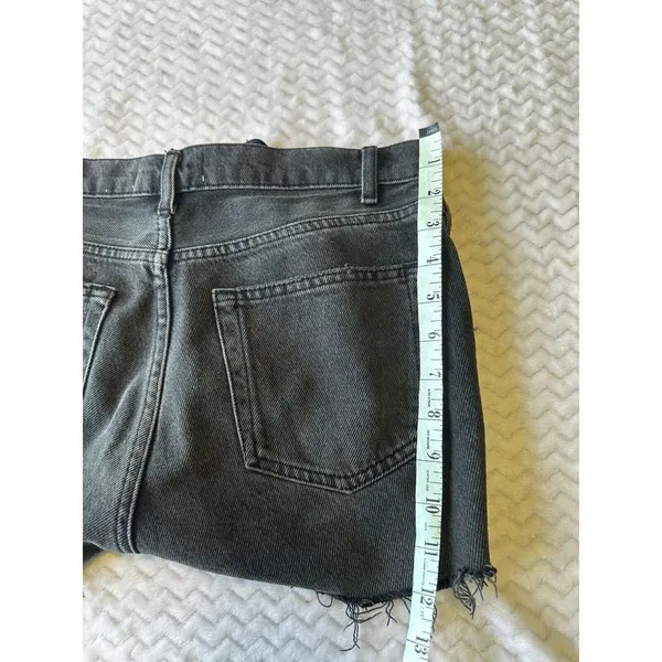 Reformation Size 25 Women's‎ Button Zip High Rise Black Distress Denim Shorts - Image 7