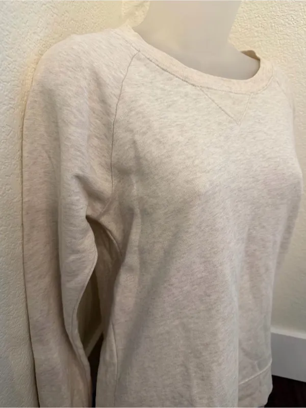 Crew Oatmeal Crewneck Sweatshirt 🤍 Size Small - Image 2