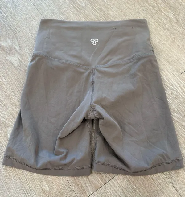Aritzia TnAction Butter Soft High Waist Bike Shorts - Image 3