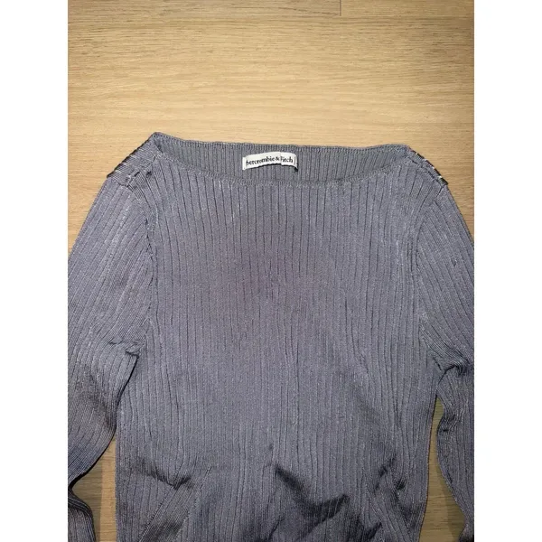Women’s Abercrombie Sweater - Image 2