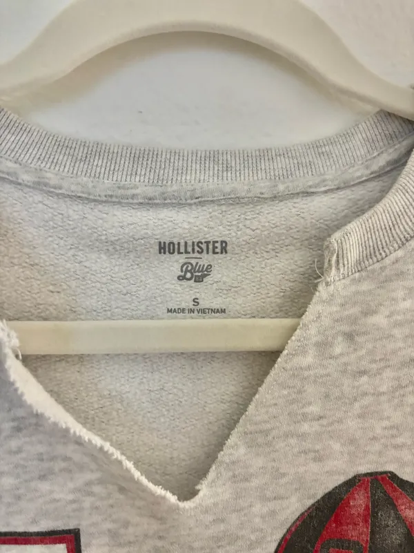 Hollister Sweatshirt - Image 2
