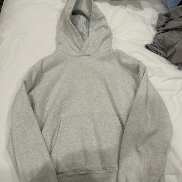 Aritzia Perfect Fit Fleece Hoodie heather grey - Image 2