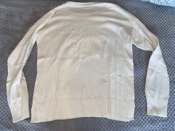 Gap Sweater - Image 2