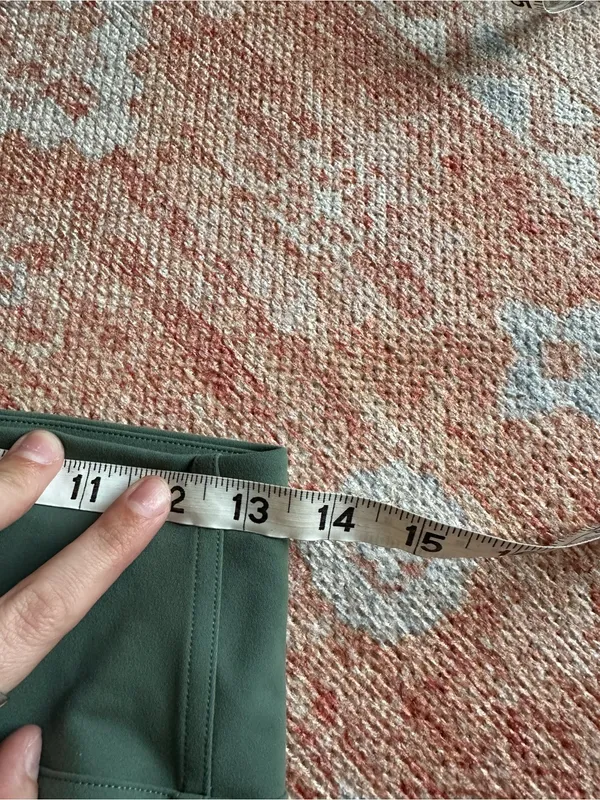 Lululemon everlux high rise cargo flared pant sage eucalyptus W5GQ6S size 8 - Image 4
