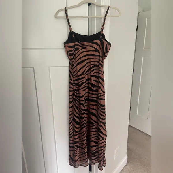 Anthropologie‎ Hutch Hayden Midi dress animal print slit - Image 8