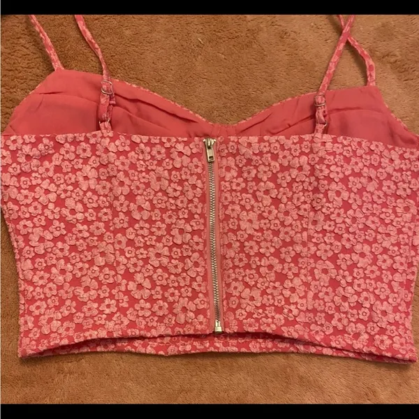 Altar’d State crop top. Size medium - Image 3