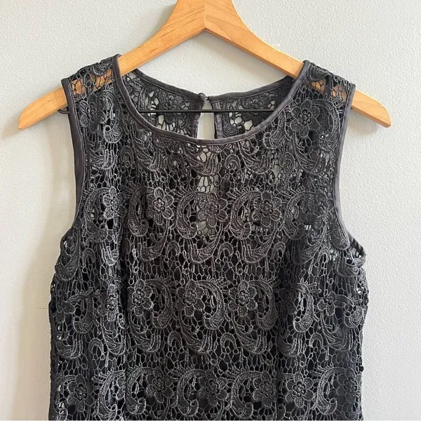 Dress Barn RSVP Lace Overlay Black Cocktail Dress Sheath Dress Size 6 Sleeveless - Image 4