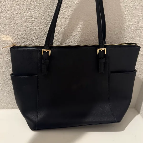 MICHAEL KORS Jet Set East West Top Zip Tote Bag Saffiano Leather Black - Image 7