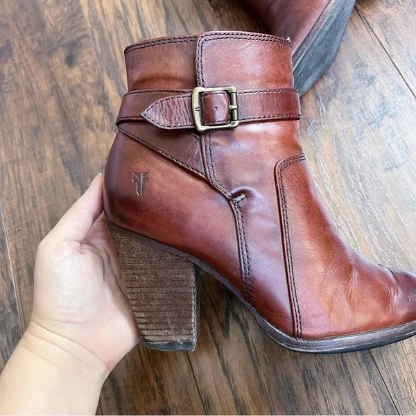 Frye • Patty Riding Bootie brown leather Redwood ankle boot heeled strap buckle - Image 10
