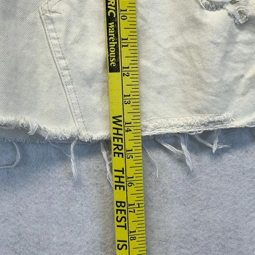 FREE PEOPLE White Denim Jean Mini Skirt 29 Cotton Distressed Raw‎ Hem Button Fly - Image 11