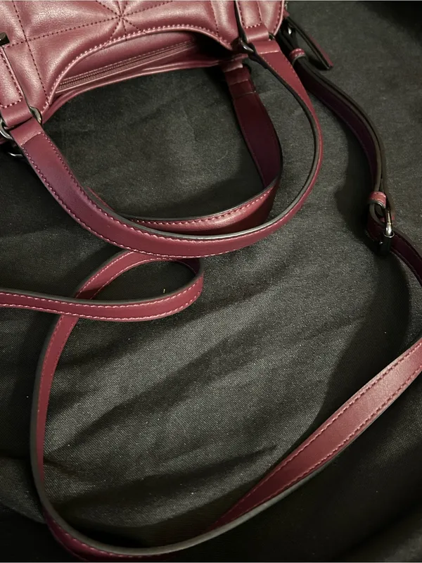 Simply Vera Vera Wang Women’s Quilted Burgundy Satchel - Image 9