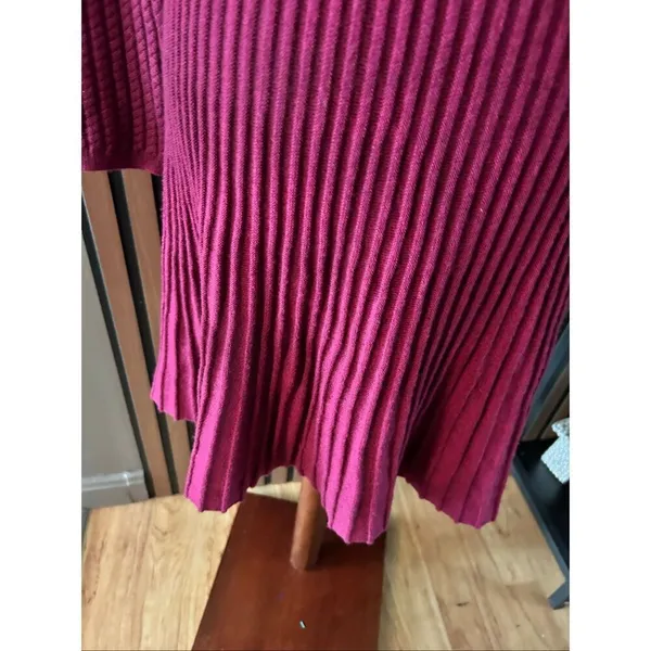 Loft Wool Blend Sweater Dress size small Pleated Skirt Maroon Red long sleeve - Image 3