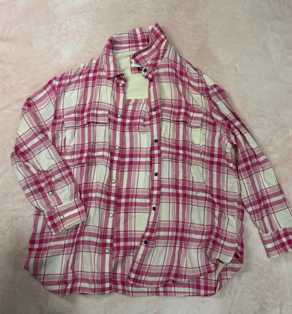 American Eagle Pink Flannel Plaid - Image 2