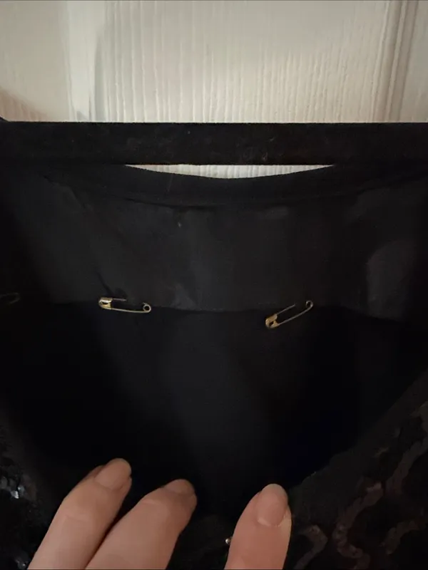 Vintage fashioned by Gregory Black Sequin Sleeveless Crop Top small - Image 4
