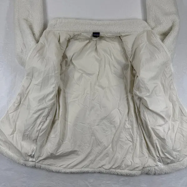 Patagonia Women Size‎ M Cream Fuzzy Fleece Full Zip Jacket Winter Cozy - Image 4
