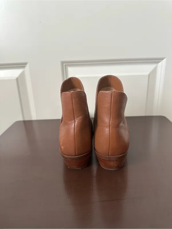 Lauren Ralph Lauren Prestyn Bootie Size 7 - Image 3