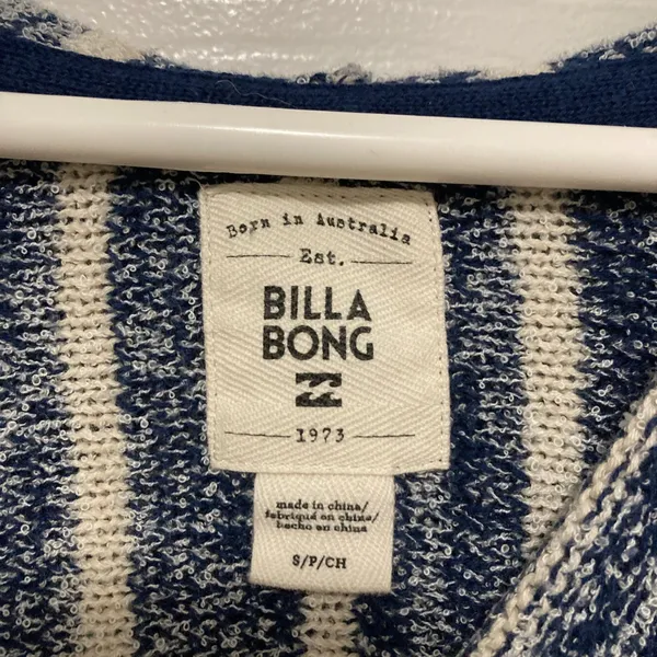 *Billabong Navy & Cream V Neck Knit Hoodie Sweater #U - Image 5