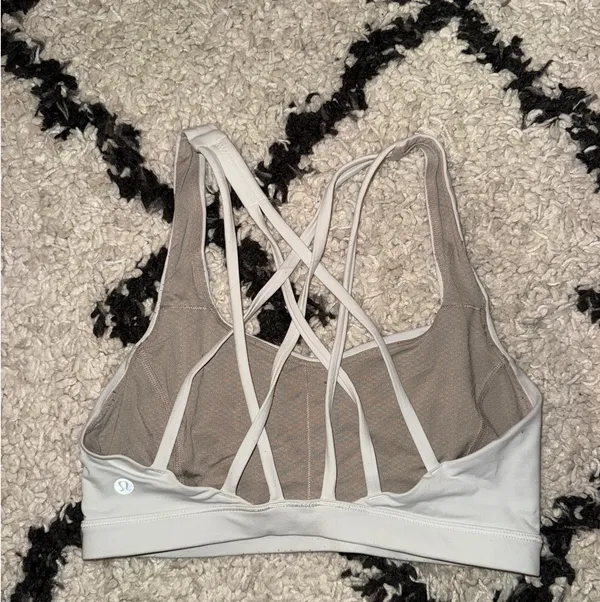Lululemon Free To Be Bra Serene - Image 4