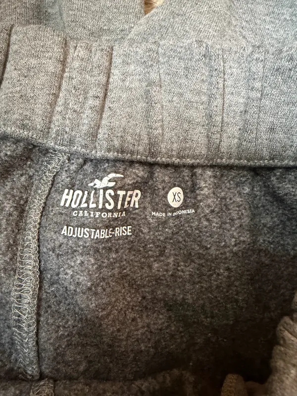 Hollister cuffed sweatpants grey  - Image 4