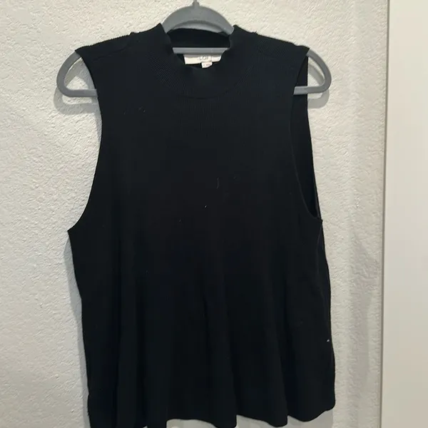 Loft‎ Black Sweater Tank - Stylish, Soft, and Cozy Fall Essential - Image 3