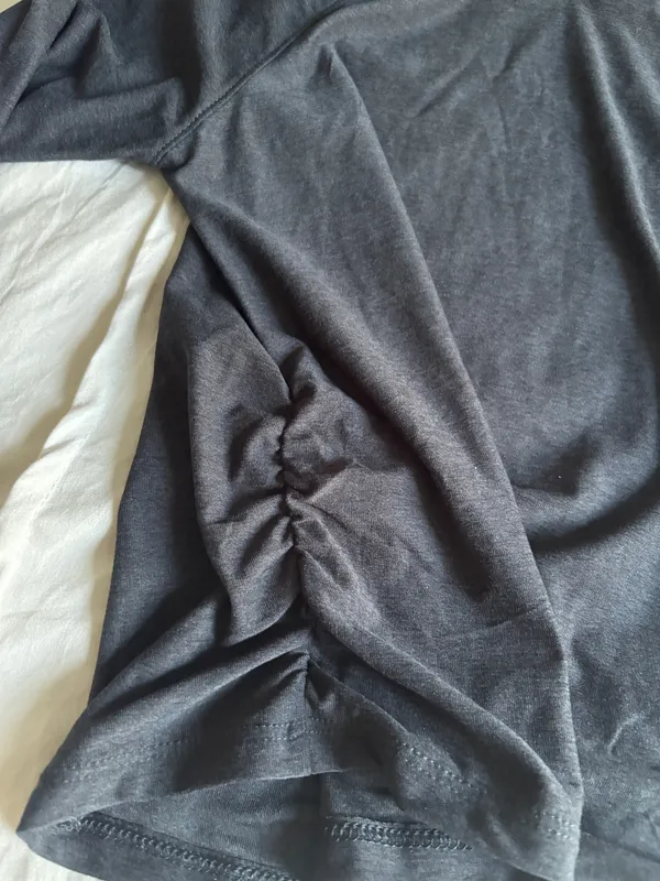 Black Old Navy Active Scrunched Athletic Long Sleeve - Image 3