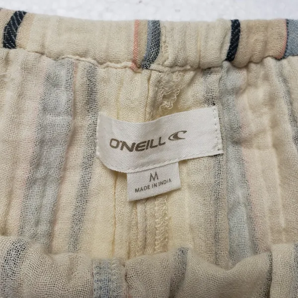 O'Neill Women's 100% Cotton Brenda Stripe Shirt size M NWT - Image 6
