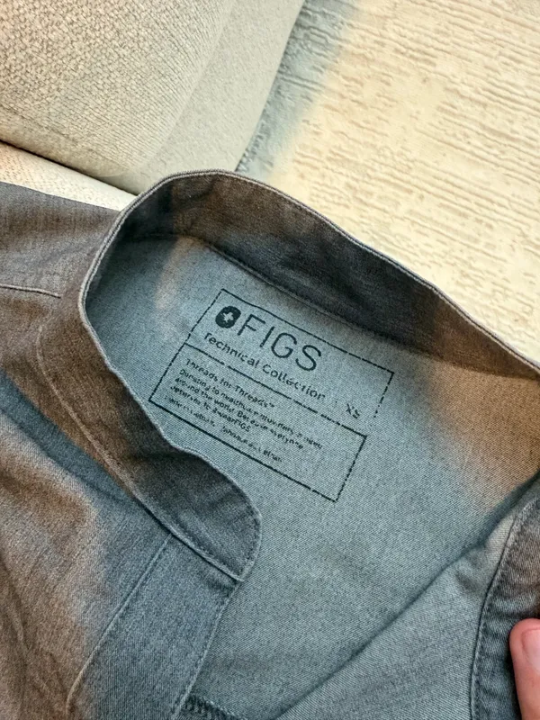 Figs Scrub Set - Image 5