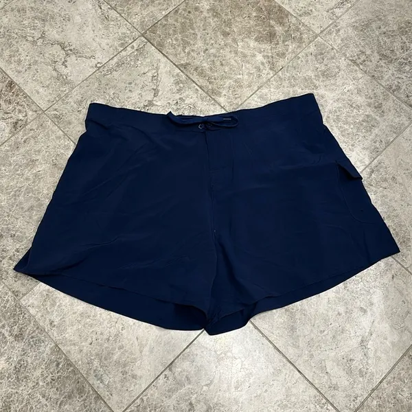 Swimsuits For All Navy Board Short NEW Size 26 Unlined Pocket Elastic Waist - Image 2