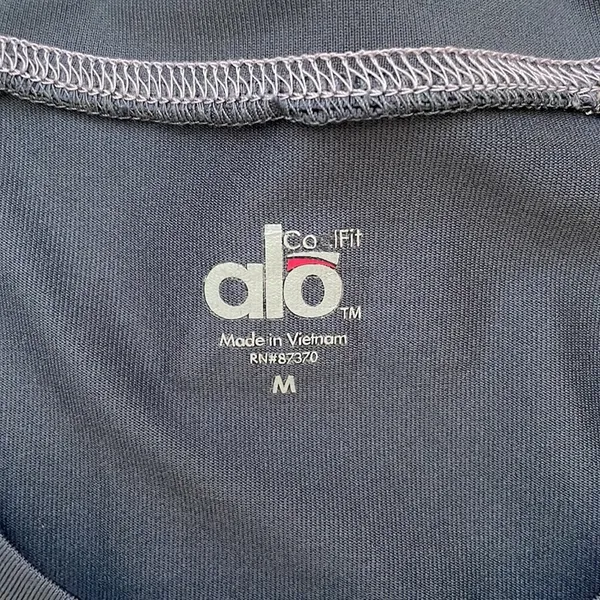 Alo short sleeve blue running tee Sz M - Image 6