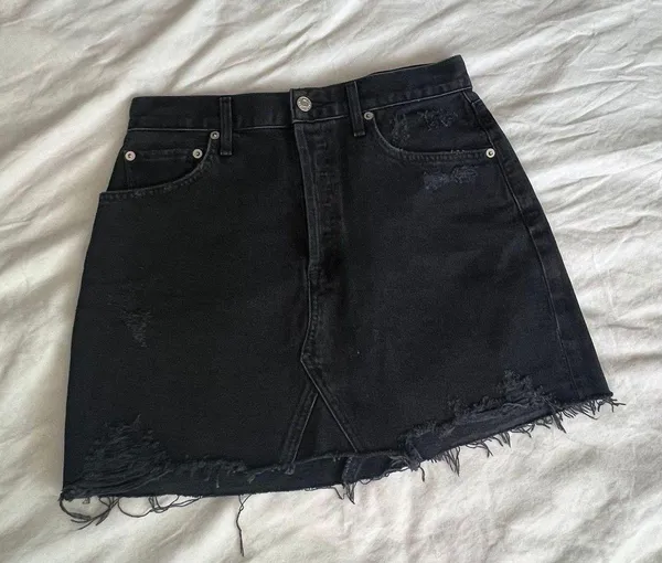 Quinn black denim distressed mini Jean skirt 28 - Image 15