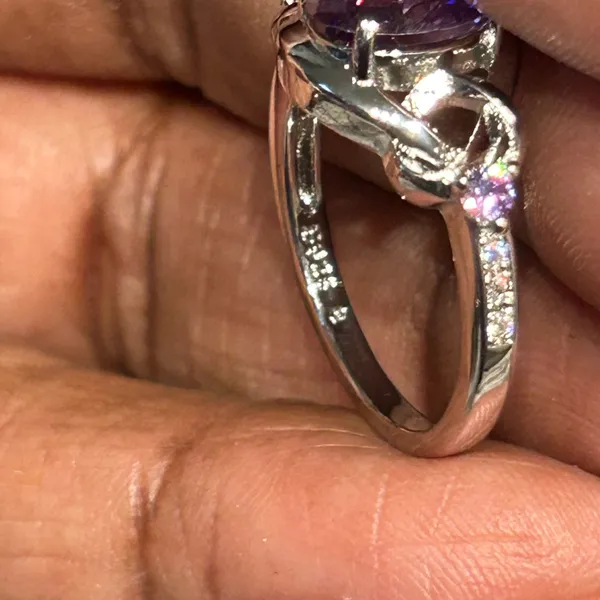 Elegant Purple Silver 925 Ring size 8 - Image 4