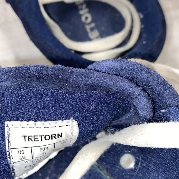 Tretorn blue sneakers size 6 1/2 - Image 5
