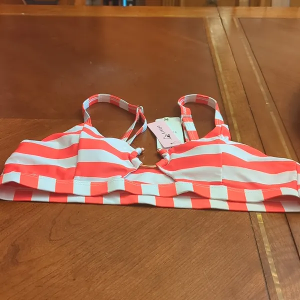 Esjoyo Bikini Top Size S Red - Image 3