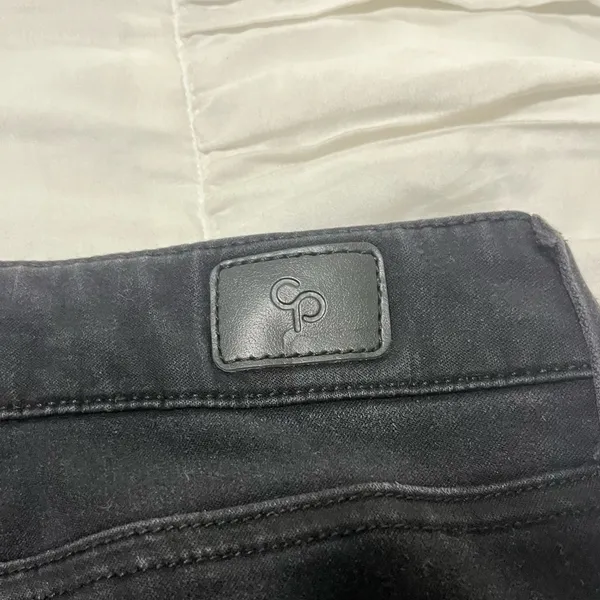 Celebrity Pink Skinny Jeans. Black. Size 7(28). - Image 5