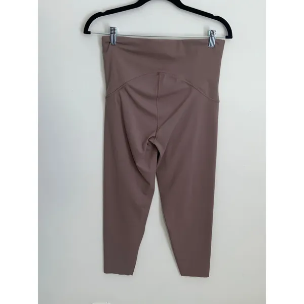 Spanx‎ cropped leggings size large - Image 4