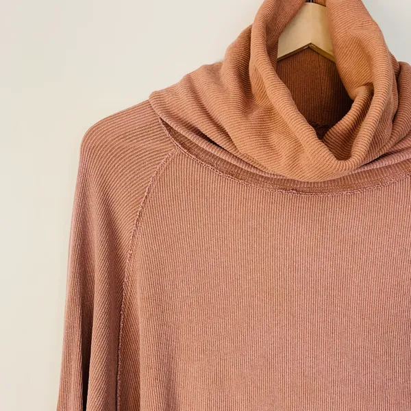 Free People We the Free Pullover Turtleneck Top in Terra Cotta size XS/S - Image 4