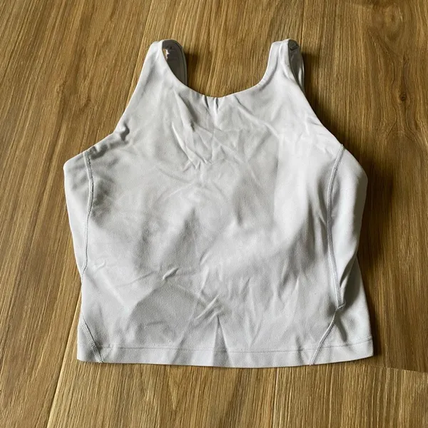 Lululemon White Cropped Tank Top Size 6 Athletic Yoga Workout Activewear - Image 2