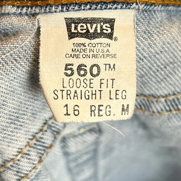 Vintage Levi's 560 Loose‎ Fit Straight Leg Jeans as is - Image 9