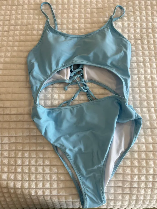 Blue cut out one piece Size M - Image 3